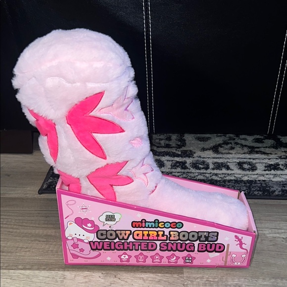 Cow Girl Boots Weighted Snug Bud - Picture 1 of 5